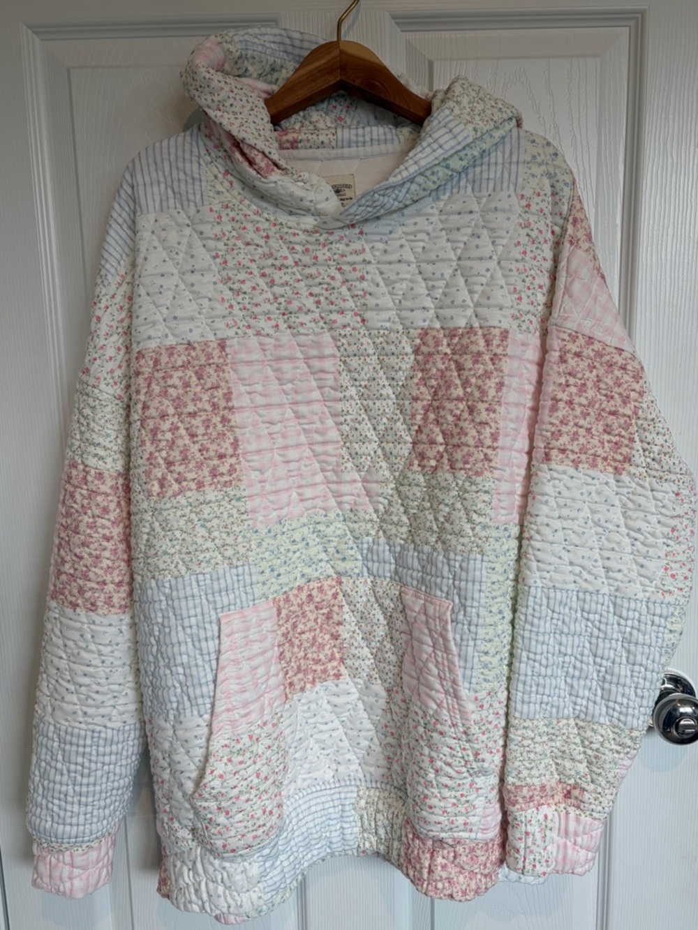 Sunkissed Coconut Quilted Patchwork Hoodie Sweater - Soft Pastel Pink & Cream